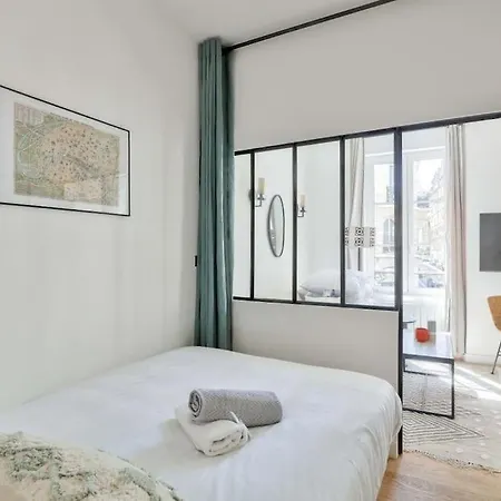 Stunning 1br Flat Near Bon Marche Rive Gauche * Parigi